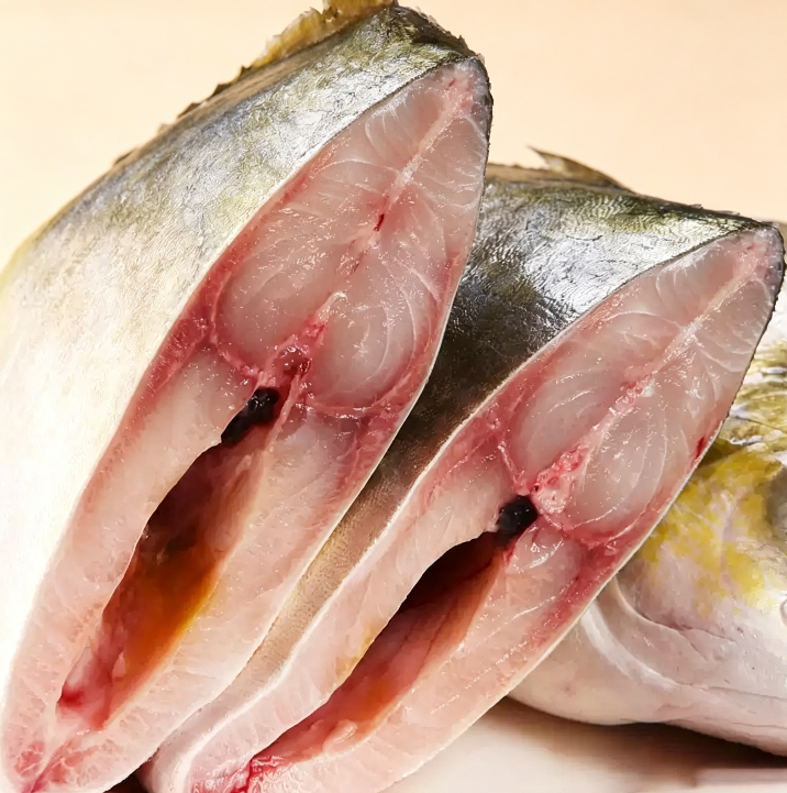 Frozen Golden Pomfret